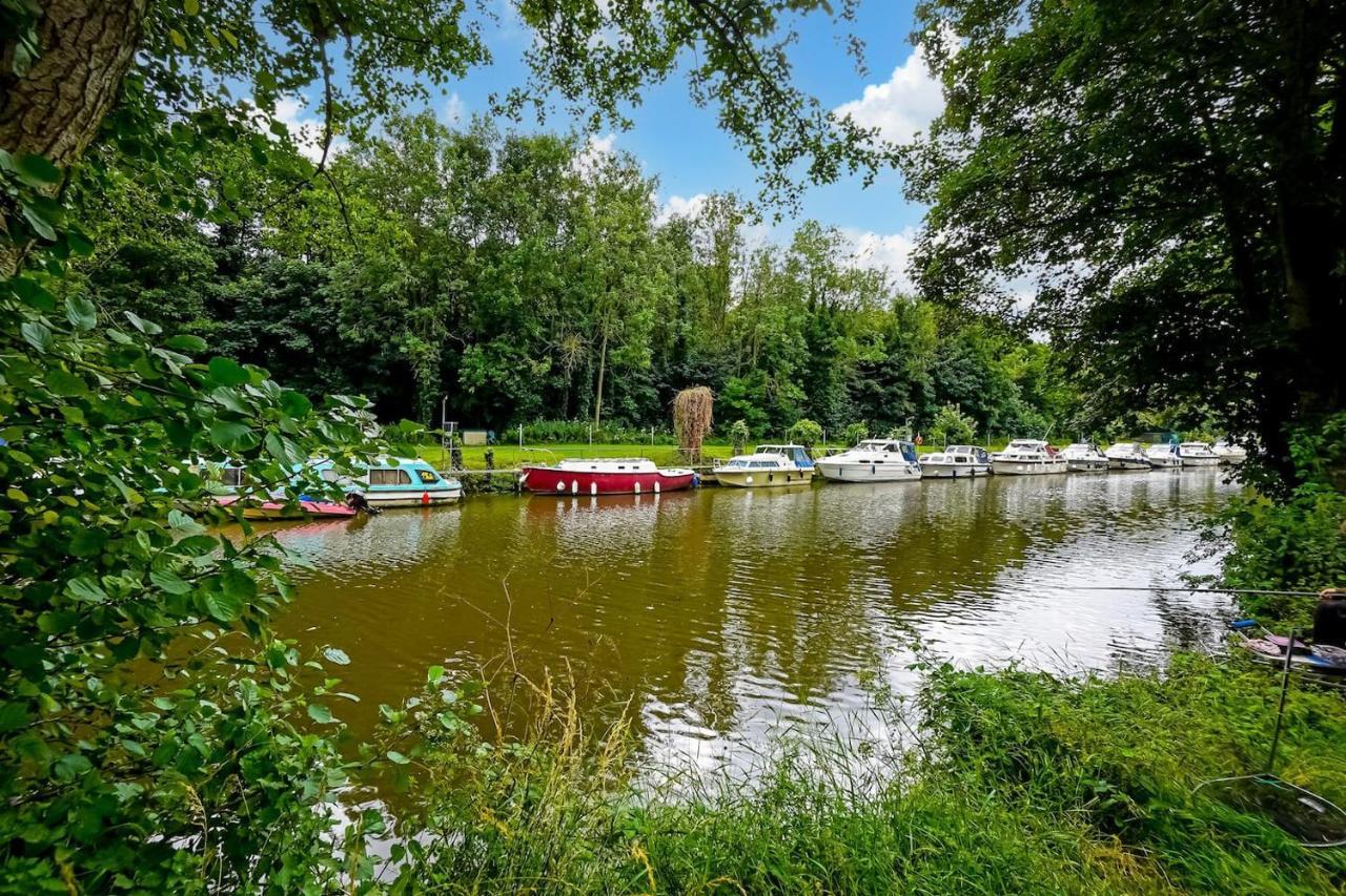 Riverside Maidstone Esterno foto